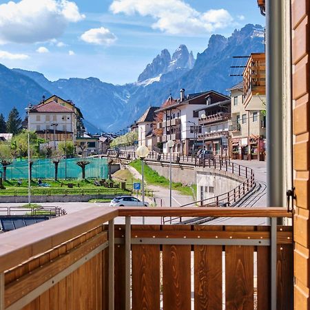 Piano Terra Vista Lago Auronzo di Cadore Εξωτερικό φωτογραφία